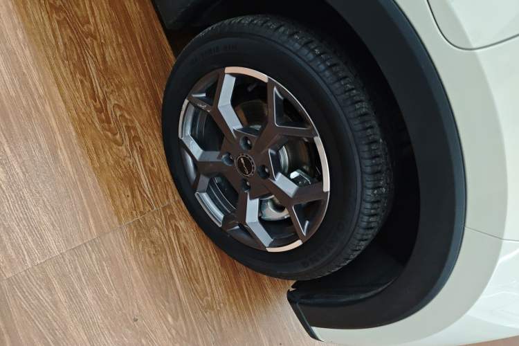 Used BYD Seagull 2025 305km Active Version Right Front Wheel Hub