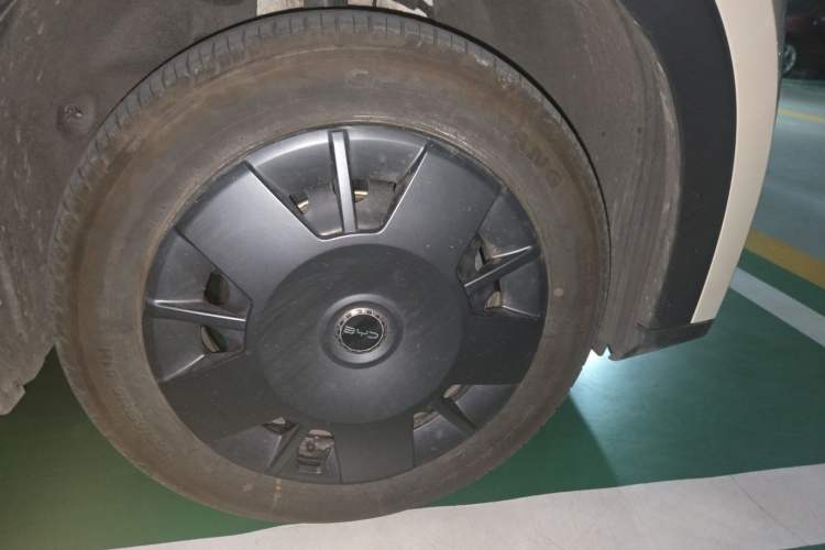 Used BYD Seagull 2025 305km Active Version Right Front Wheel Hub