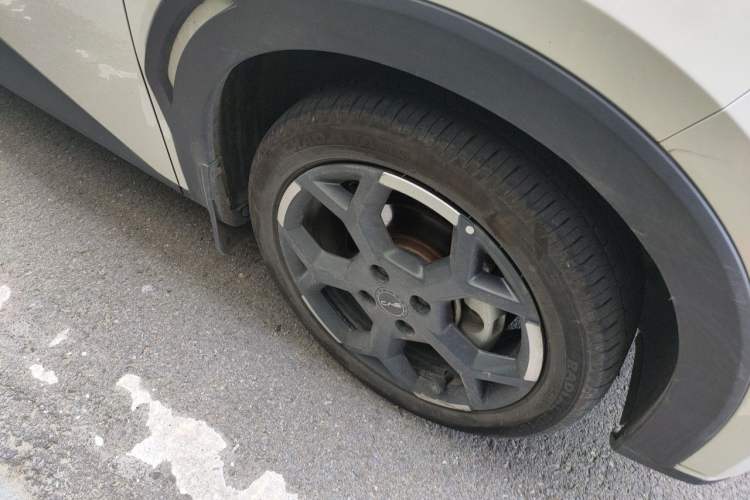 Used BYD Seagull 2025 305 km Free Version Right Front Wheel Hub
