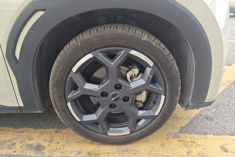 Used BYD Seagull 2025 305 km Free Version Right Front Wheel Hub