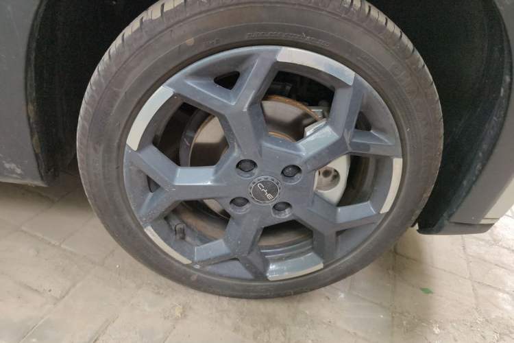 Used BYD Seagull 2025 305 km Free Version Right Front Wheel Hub