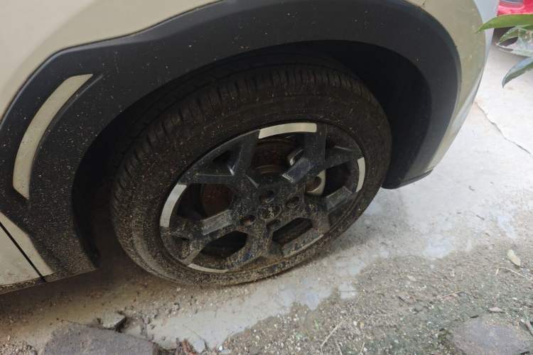 Used BYD Seagull 2025 405 km Flying Edition Right Front Wheel Hub