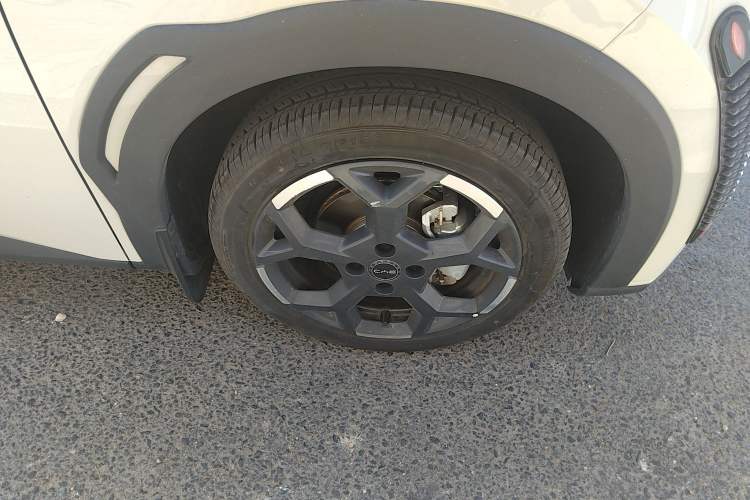 Used BYD Seagull 2025 305 km Free Version Right Front Wheel Hub