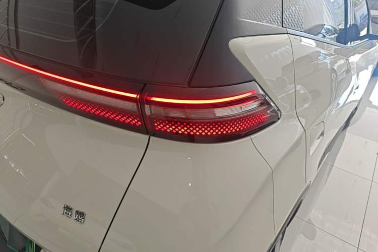 Used BYD Seagull 2025 Intelligent Driving Version 305 km Dynamic Edition Right Rear Taillight