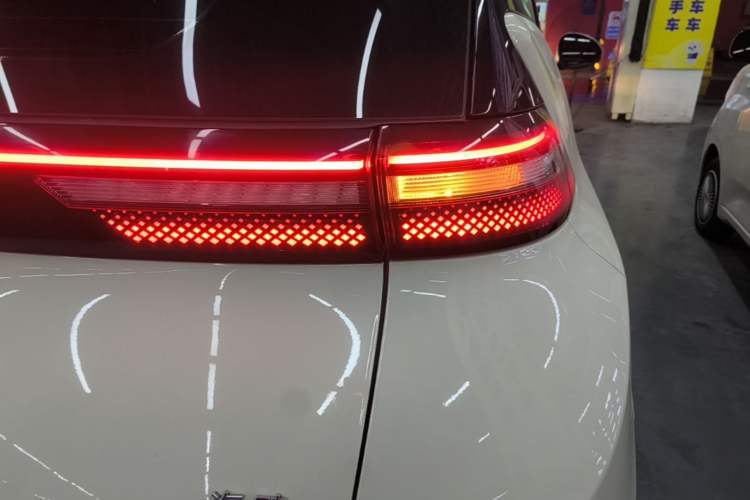 Used BYD Seagull 2025 Intelligent Driving Version 305 km Dynamic Edition Right Rear Taillight