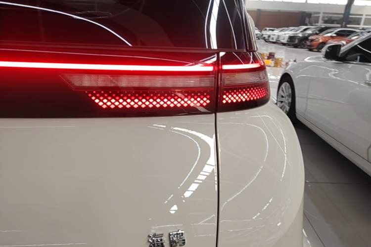 Used BYD Seagull 2025 Intelligent Driving Version 305 km Dynamic Edition Right Rear Taillight