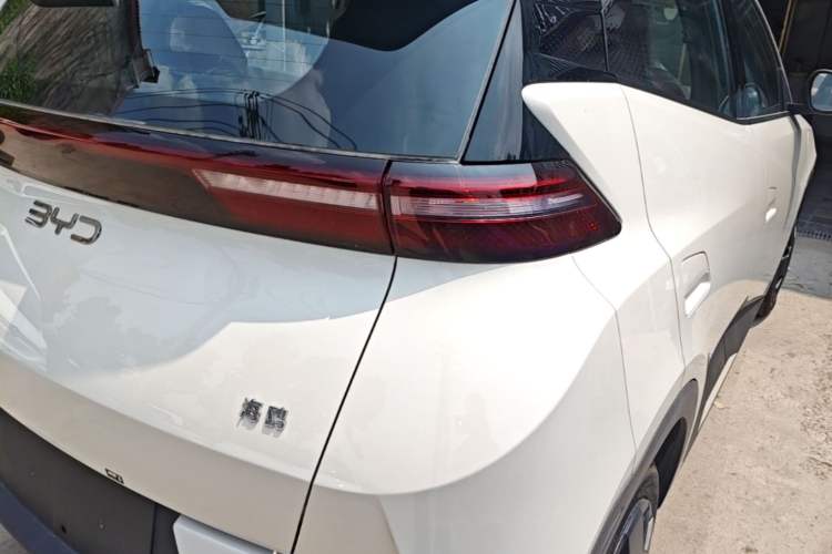 Used BYD Seagull 2025 Intelligent Driving Version 305 km Dynamic Edition Right Rear Taillight