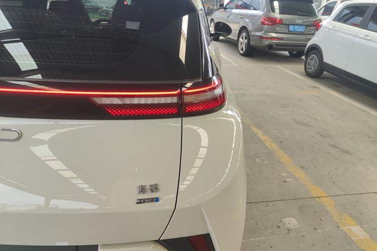Used BYD Seagull 2025 Smart Drive Version 305 km Freedom Edition Right Rear Taillight