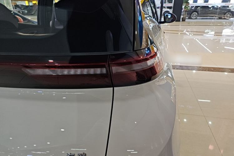 Used BYD Seagull 2025 Smart Drive Version 305 km Freedom Edition Right Rear Taillight