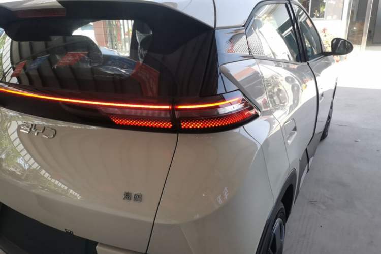Used BYD Seagull 2025 Intelligent Driving Version 305 km Dynamic Edition Right Rear Taillight