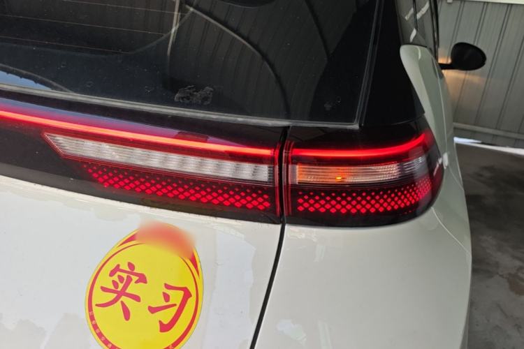 Used BYD Seagull 2025 Intelligent Driving Version 305 km Dynamic Edition Right Rear Taillight