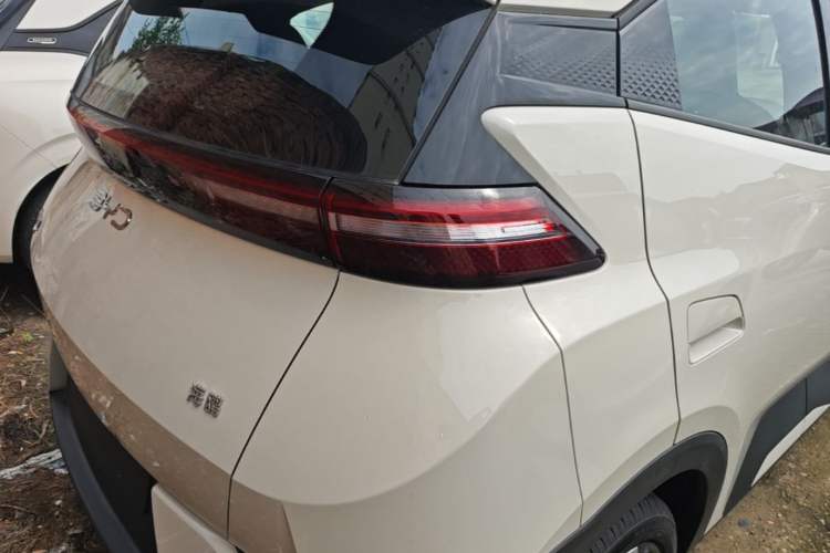 Used BYD Seagull 2025 Model Smart Drive Version 405km Free-Spirited Version Right Rear Taillight