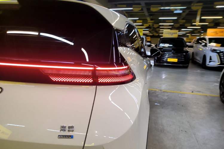 Used BYD Seagull 2025 Smart Drive Version 305 km Freedom Edition Right Rear Taillight