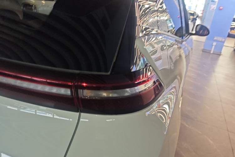 Used BYD Seagull 2025 Intelligent Driving Version 305 km Dynamic Edition Right Rear Taillight