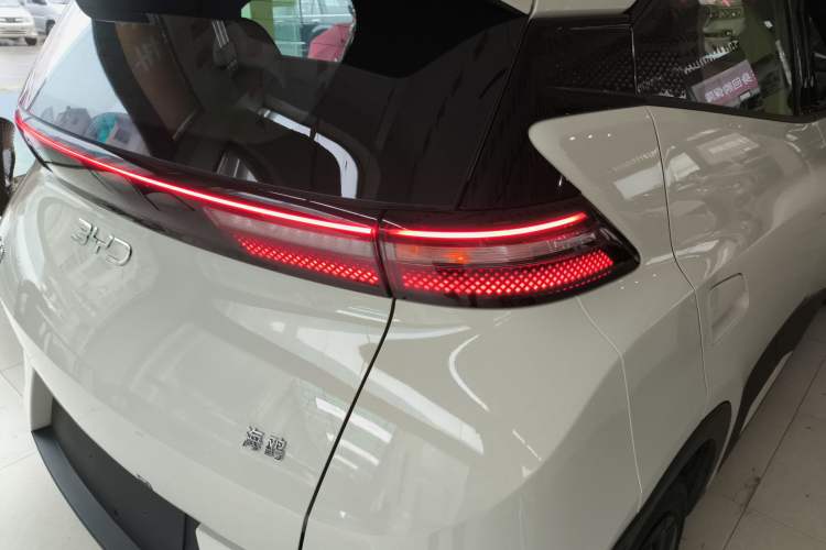 Used BYD Seagull 2025 Intelligent Driving Version 305 km Dynamic Edition Right Rear Taillight