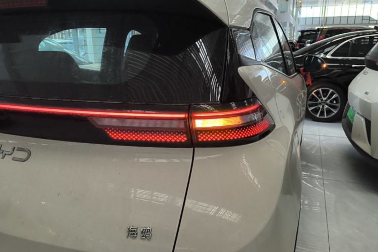 Used BYD Seagull 2025 Intelligent Driving Version 305 km Dynamic Edition Right Rear Taillight