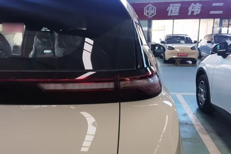 Used BYD Seagull 2025 Intelligent Driving Version 305 km Dynamic Edition Right Rear Taillight