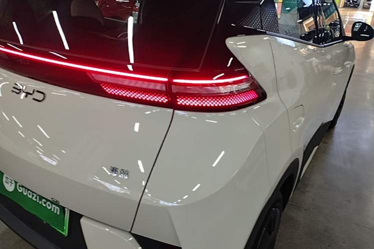 Used BYD Seagull 2025 Intelligent Driving Version 305 km Dynamic Edition Right Rear Taillight