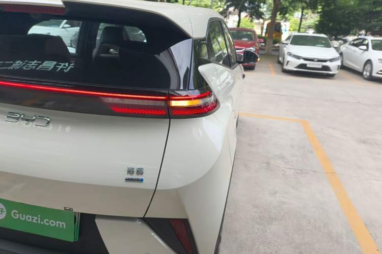 Used BYD Seagull 2025 Smart Drive Version 305 km Freedom Edition Right Rear Taillight