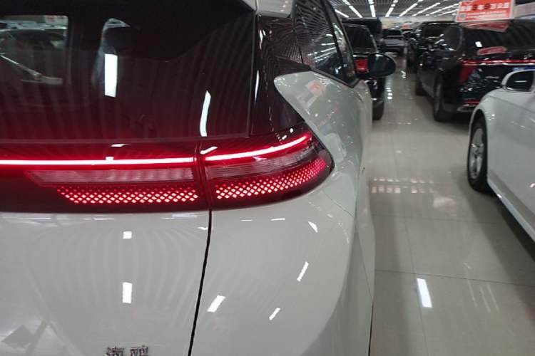 Used BYD Seagull 2025 Intelligent Driving Version 305 km Dynamic Edition Right Rear Taillight