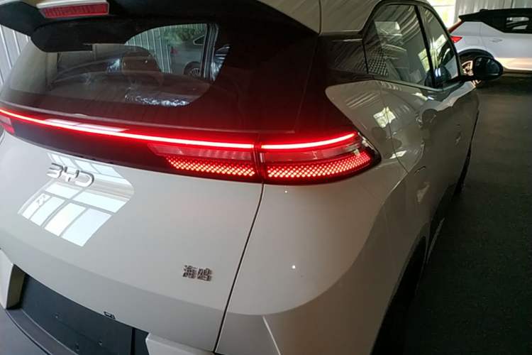 Used BYD Seagull 2025 Intelligent Driving Version 305 km Dynamic Edition Right Rear Taillight