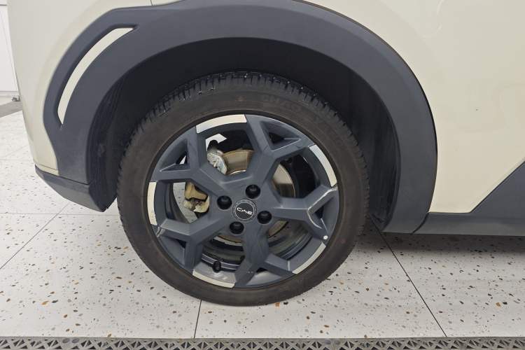 Used BYD Seagull 2025 405 km Flying Edition Right Rear Wheel Hub