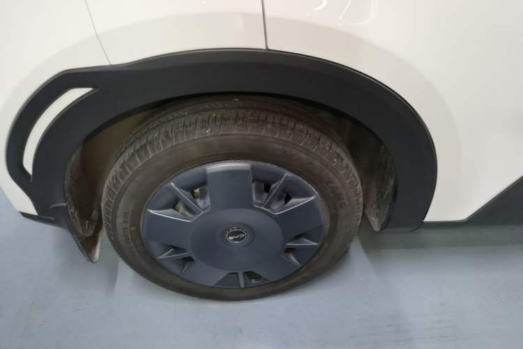 Used BYD Seagull 2025 Intelligent Driving Version 305 km Dynamic Edition Right Rear Wheel Hub