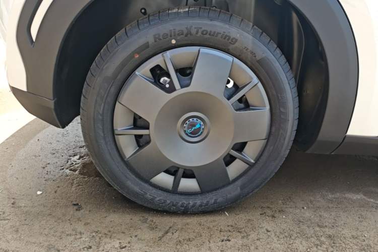 Used BYD Seagull 2025 Intelligent Driving Version 305 km Dynamic Edition Right Rear Wheel Hub