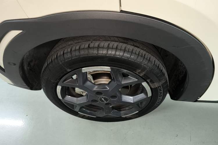 Used BYD Seagull 2025 Intelligent Driving Version 405 km Flying Edition Right Rear Wheel Hub