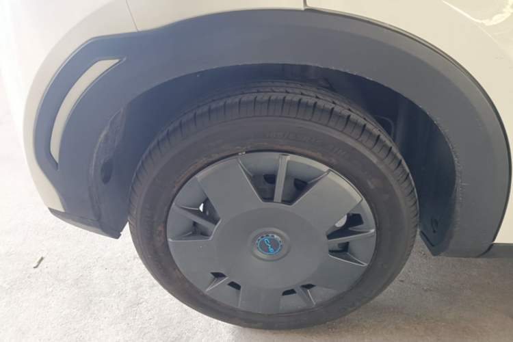 Used BYD Seagull 2025 305km Active Version Right Rear Wheel Hub