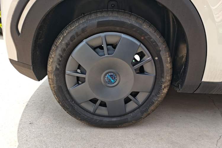 Used BYD Seagull 2025 Intelligent Driving Version 305 km Dynamic Edition Right Rear Wheel Hub