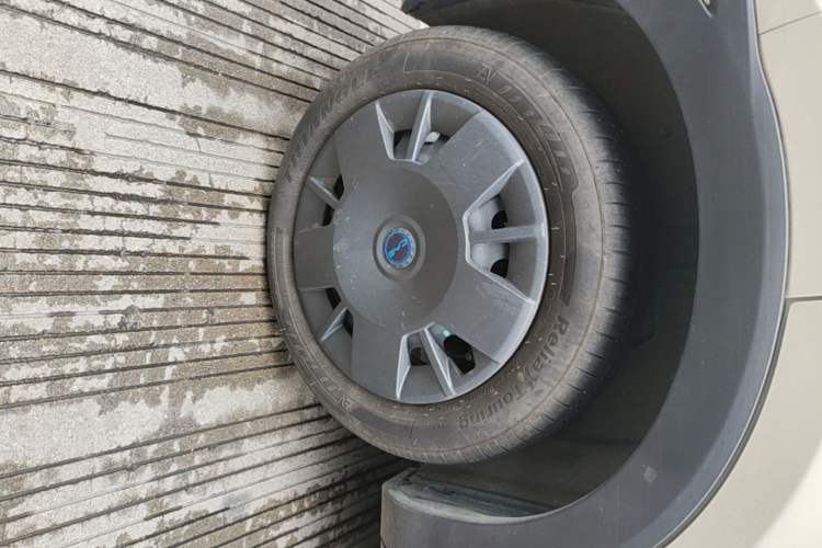 Used BYD Seagull 2025 Intelligent Driving Version 305 km Dynamic Edition Right Rear Wheel Hub