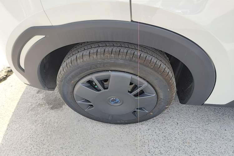 Used BYD Seagull 2025 Intelligent Driving Version 305 km Dynamic Edition Right Rear Wheel Hub