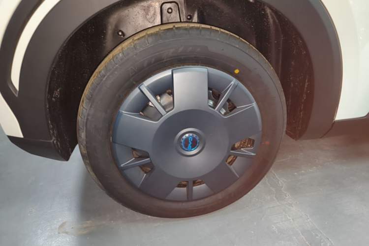 Used BYD Seagull 2025 Intelligent Driving Version 305 km Dynamic Edition Right Rear Wheel Hub