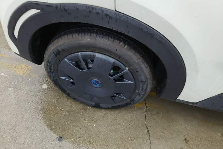 Used BYD Seagull 2025 Intelligent Driving Version 305 km Dynamic Edition Right Rear Wheel Hub