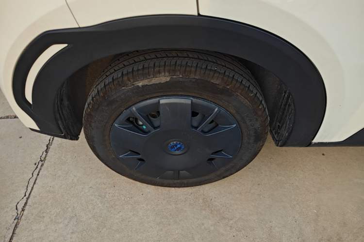 Used BYD Seagull 2025 Intelligent Driving Version 305 km Dynamic Edition Right Rear Wheel Hub