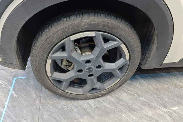 Used BYD Seagull 2025 305 km Free Version Right Rear Wheel Hub