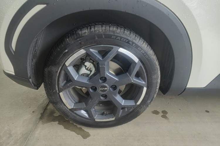 Used BYD Seagull 2025 305 km Free Version Right Rear Wheel Hub