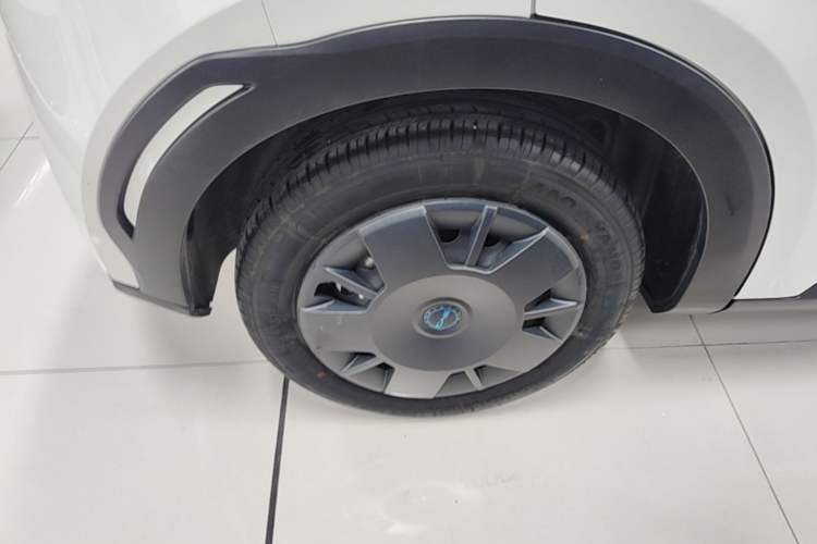 Used BYD Seagull 2025 Intelligent Driving Version 305 km Dynamic Edition Right Rear Wheel Hub