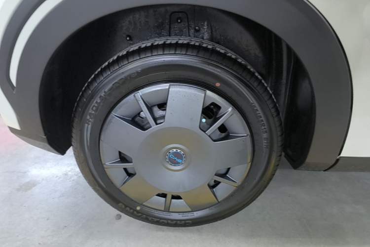 Used BYD Seagull 2025 Intelligent Driving Version 305 km Dynamic Edition Right Rear Wheel Hub