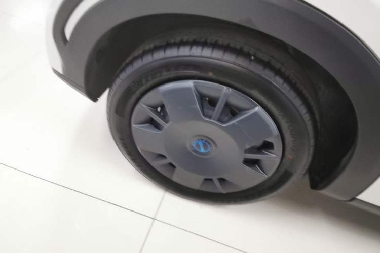 Used BYD Seagull 2025 Intelligent Driving Version 305 km Dynamic Edition Right Rear Wheel Hub