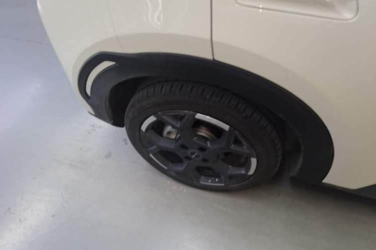 Used BYD Seagull 2025 305 km Free Version Right Rear Wheel Hub