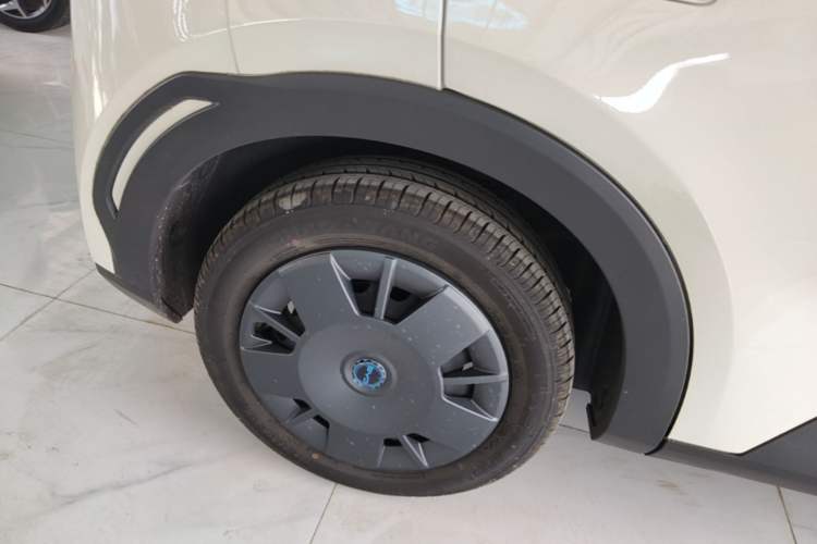 Used BYD Seagull 2025 305km Active Version Right Rear Wheel Hub