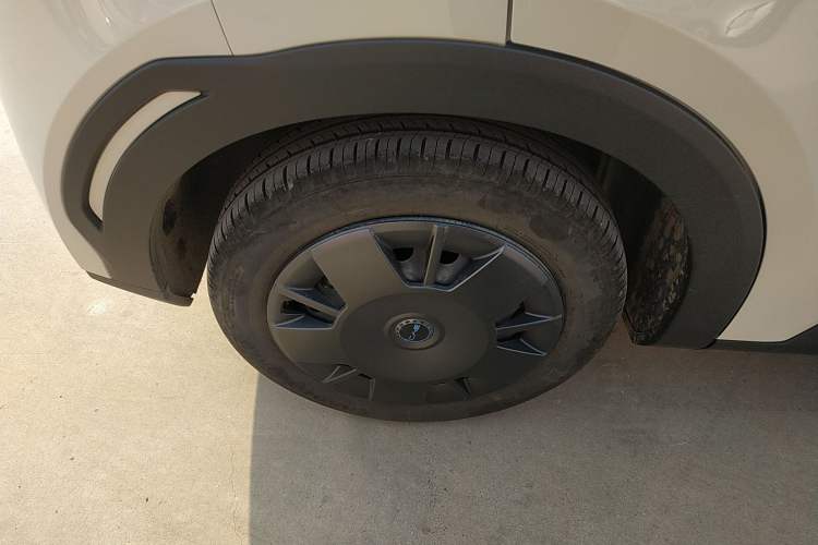 Used BYD Seagull 2025 Intelligent Driving Version 305 km Dynamic Edition Right Rear Wheel Hub