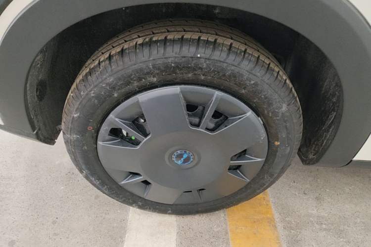 Used BYD Seagull 2025 Intelligent Driving Version 305 km Dynamic Edition Right Rear Wheel Hub