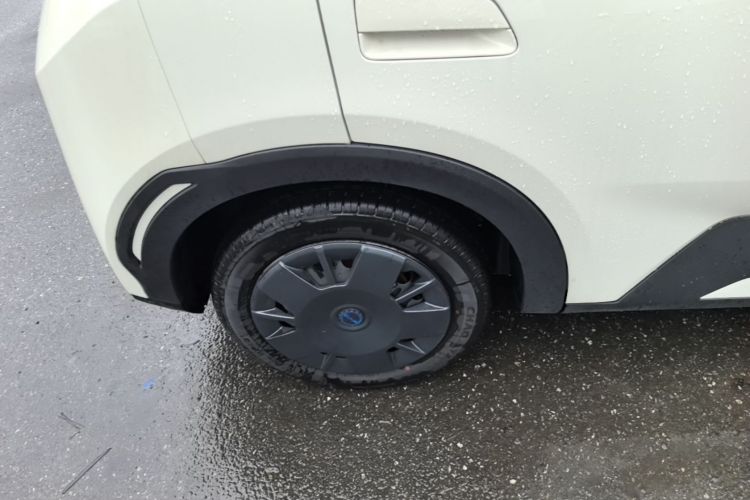 Used BYD Seagull 2025 Intelligent Driving Version 305 km Dynamic Edition Right Rear Wheel Hub