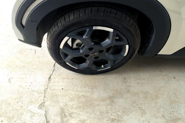 Used BYD Seagull 2025 Smart Drive Version 305 km Freedom Edition Right Rear Wheel Hub
