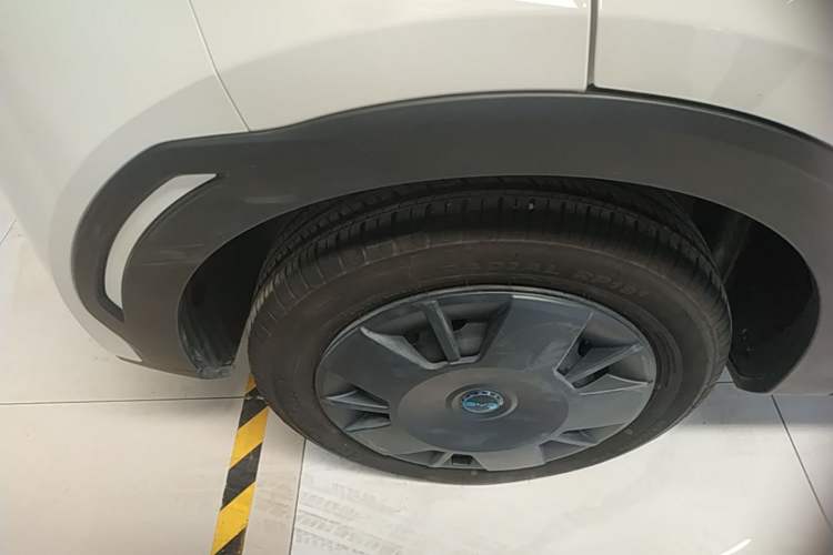Used BYD Seagull 2025 Intelligent Driving Version 305 km Dynamic Edition Right Rear Wheel Hub