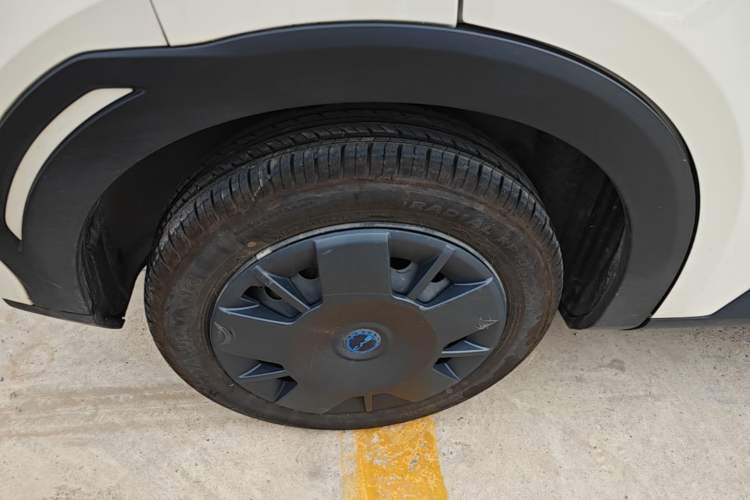 Used BYD Seagull 2025 Intelligent Driving Version 305 km Dynamic Edition Right Rear Wheel Hub