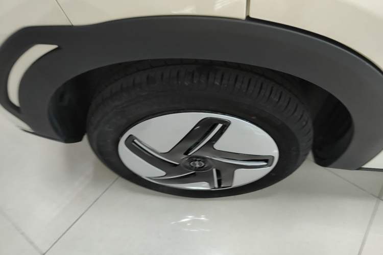 Used BYD Seagull 2025 305km Active Version Right Rear Wheel Hub